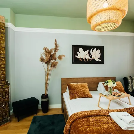 Apartament Maya's Flats & 69 - Zielona *